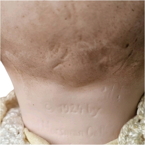 14 Inches Antique 1924 Vintage Porcelain Baby Doll with Blue Eyes - Picture 5 of 16